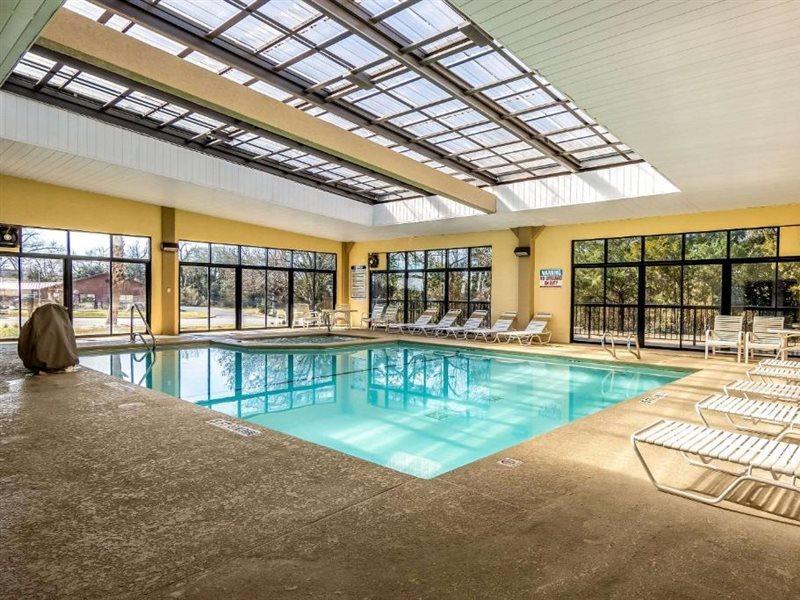 Quality Inn Perry - National Fairgrounds Area Extérieur photo