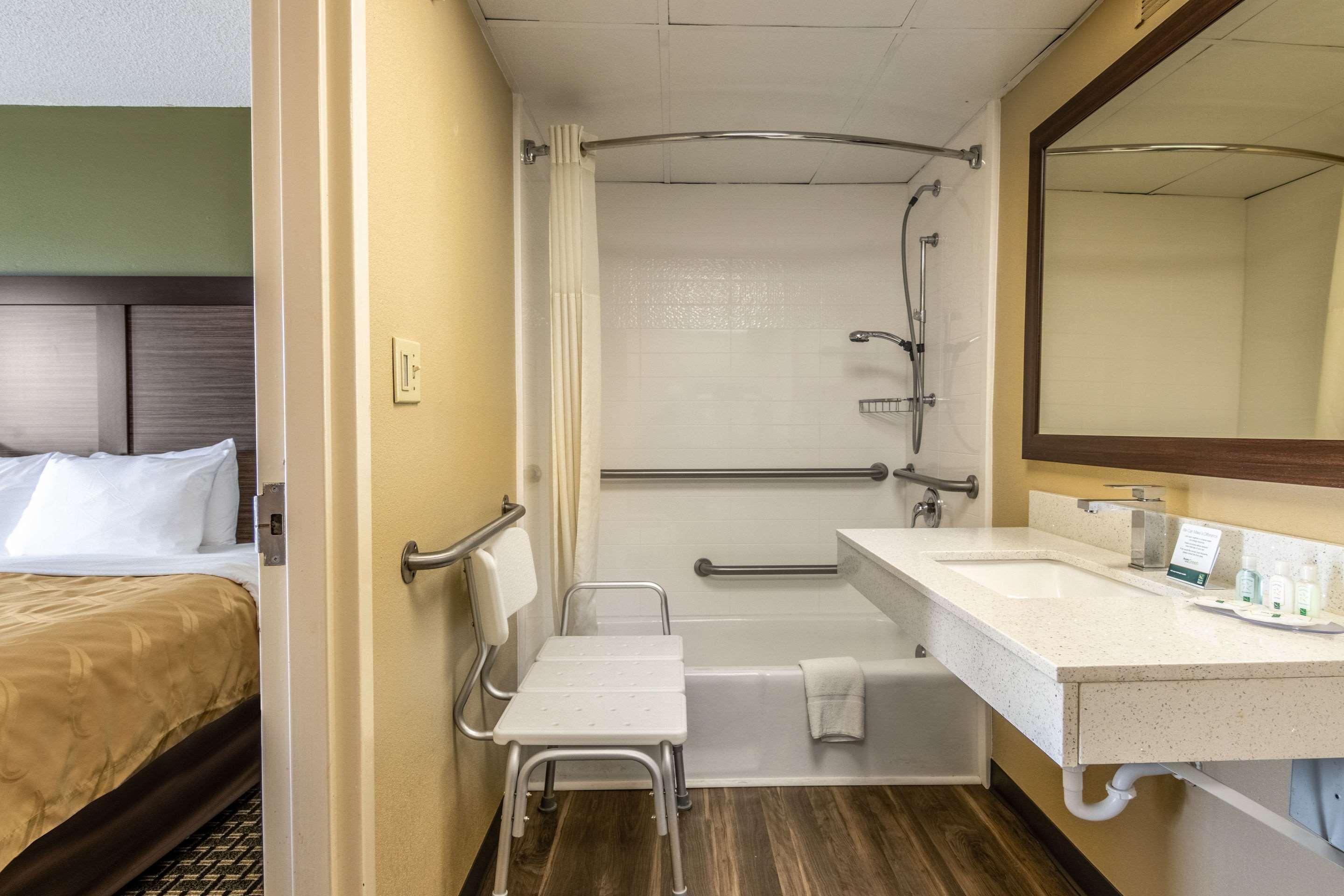 Quality Inn Perry - National Fairgrounds Area Extérieur photo